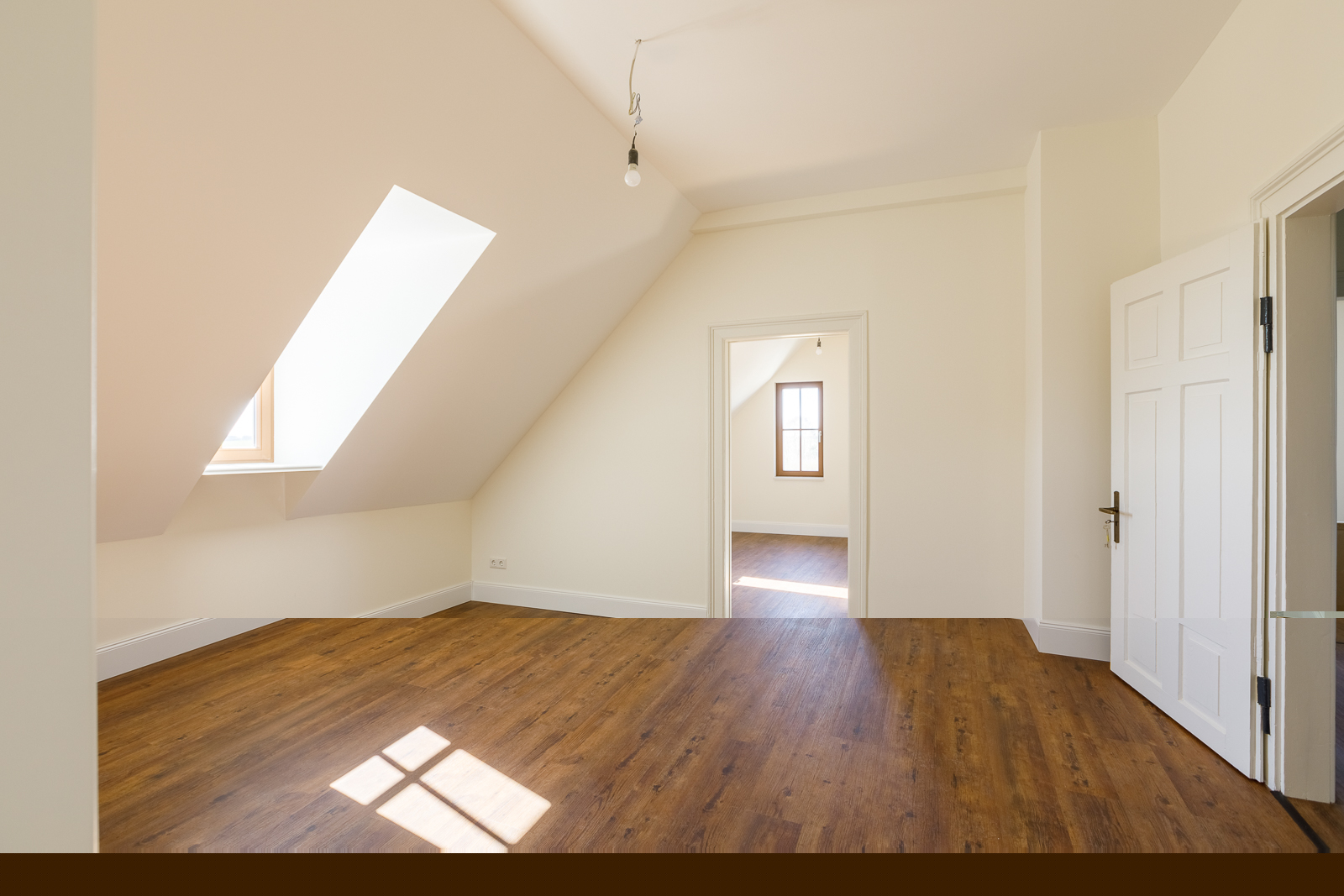  Dachgeschosswohnung Eutingen G�u