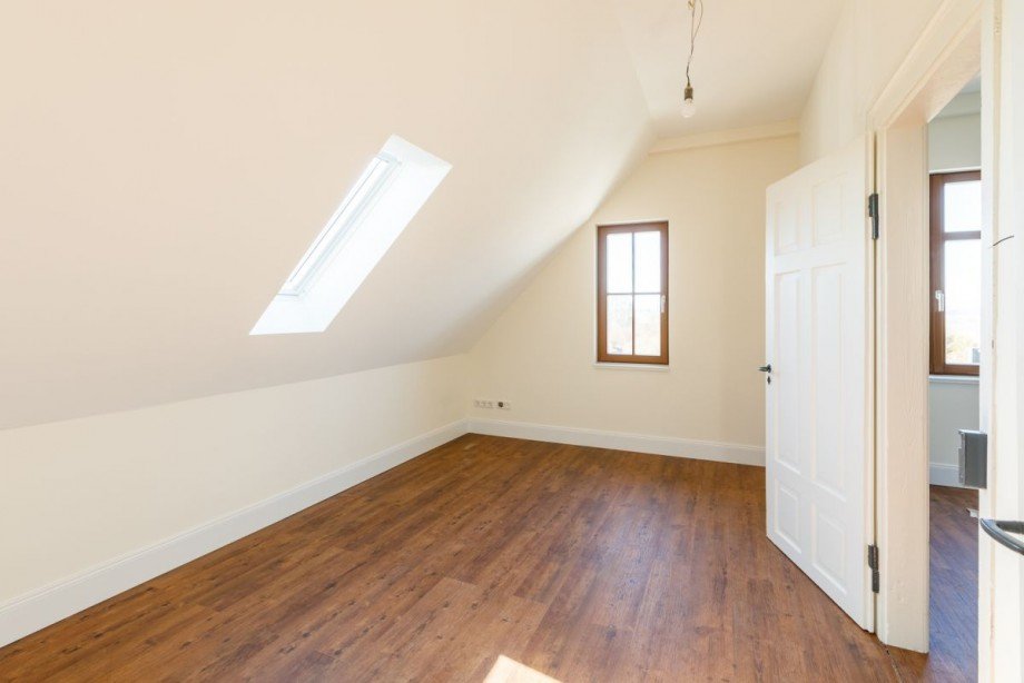  Dachgeschosswohnung Eutingen G�u