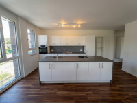 Bild (66344f57ec991a8d6375f8f5b1be9a4d): Moderne 4-Zimmer-Wohnung inkl. EBK mit Kochinsel, Fu�bodenheizung mitten in Leinfelden-Ortsmitte