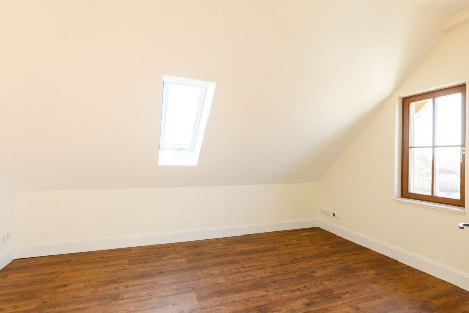  Dachgeschosswohnung Eutingen G�u